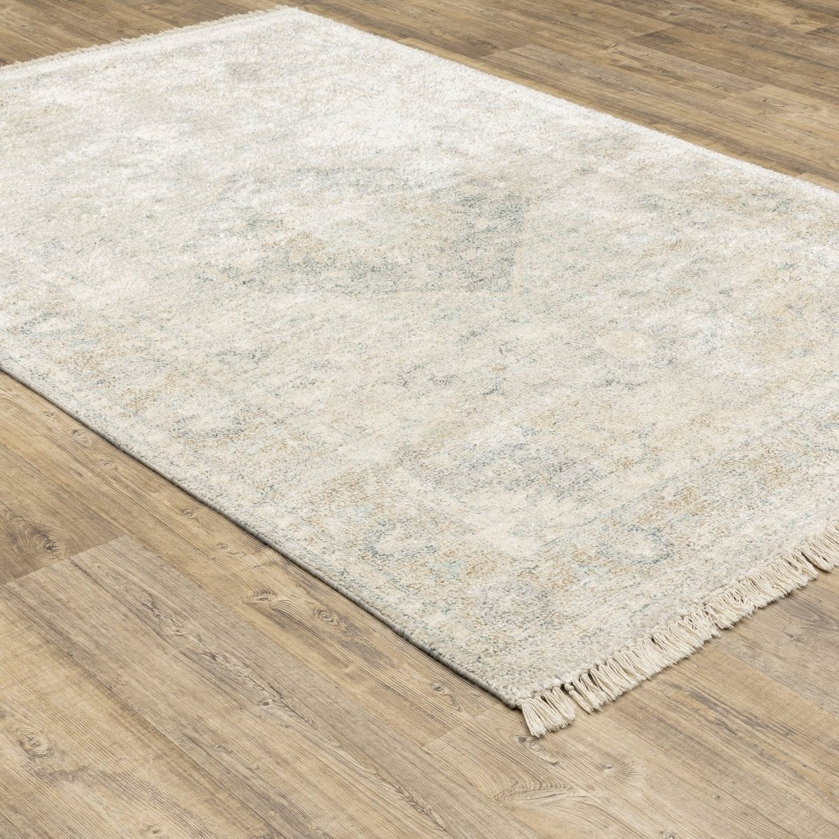Oriental Weavers Sphinx Malabar 45303 Beige/ Grey Rugs.