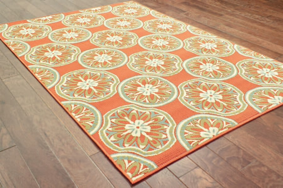 Oriental Weavers Sphinx Montego 8323d Red / Ivory Rugs.