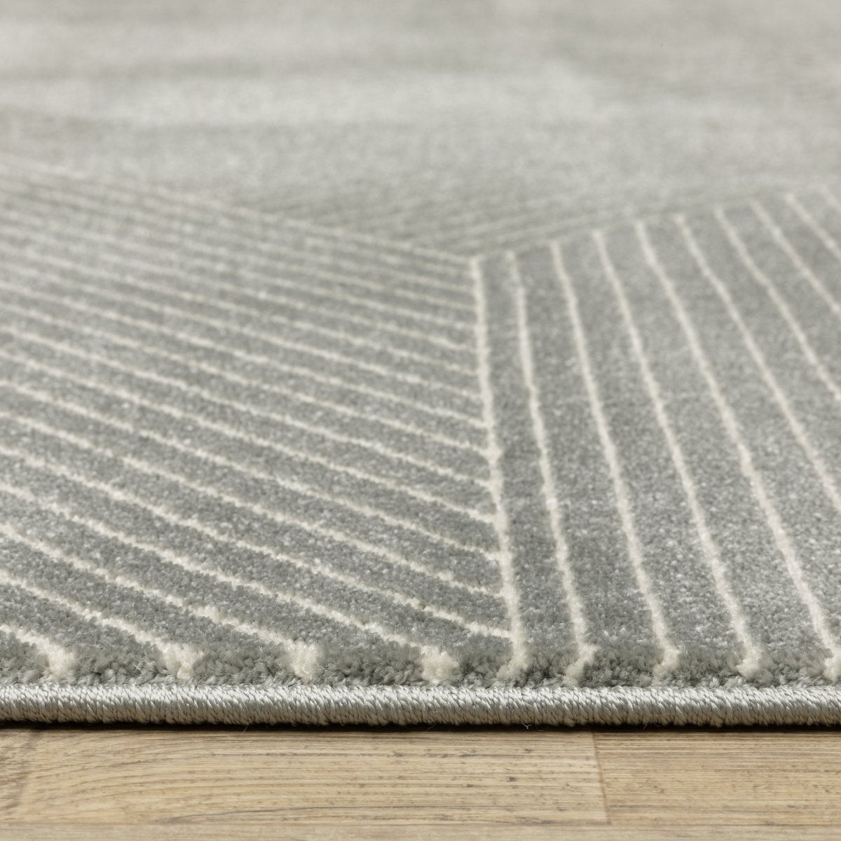 Oriental Weavers Sphinx Raylan Ray08 Grey/ Ivory Rug.