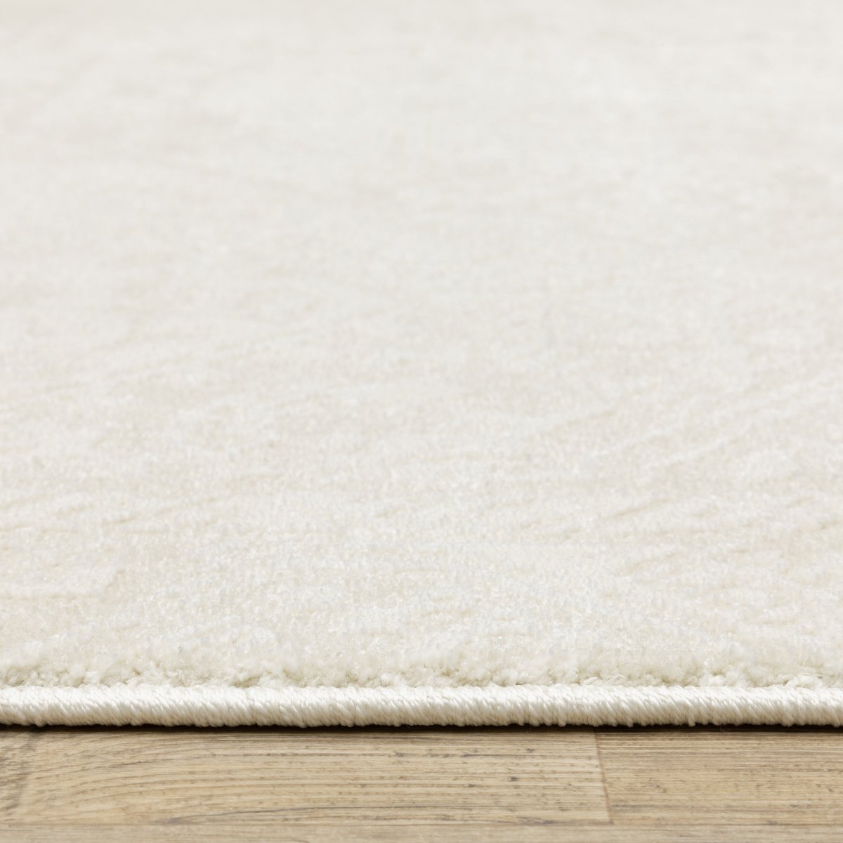 Oriental Weavers Sphinx Raylan Ray09 Ivory/ Ivory Rug.