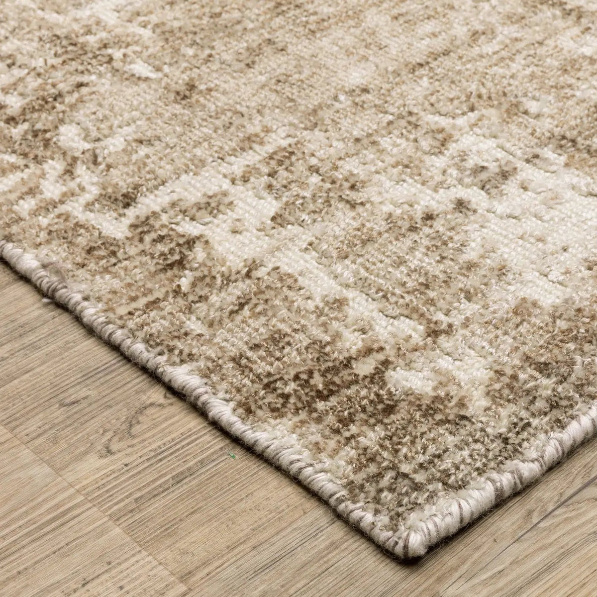 Oriental Weavers Sphinx Solstice SLS06 Beige Rugs - corner detail