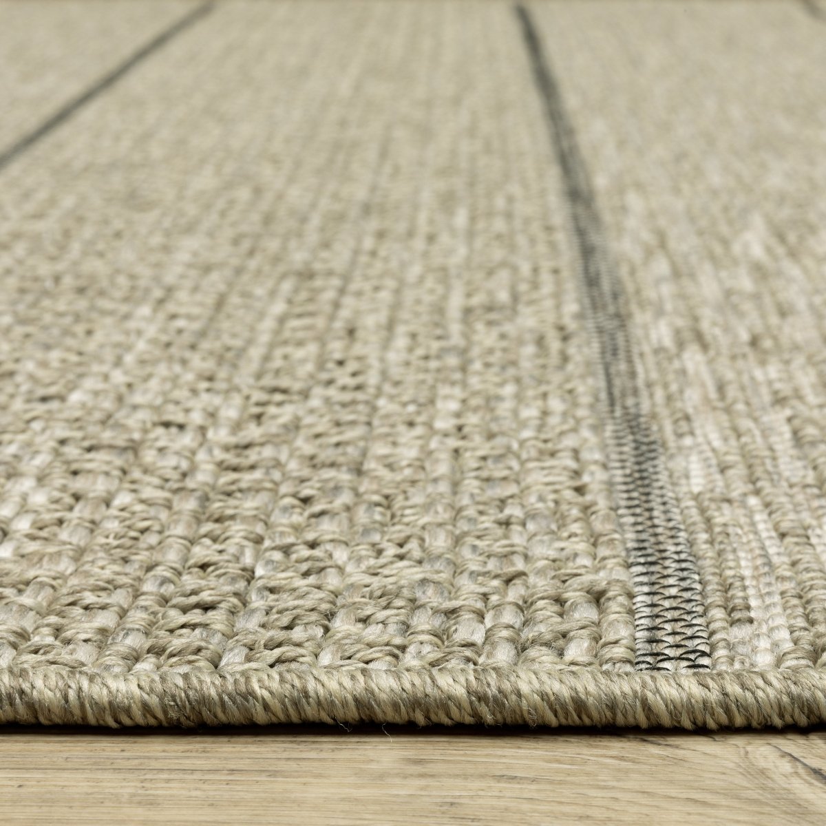 Oriental Weavers Sphinx Tortuga Tr01A Beige/ Black Rug.