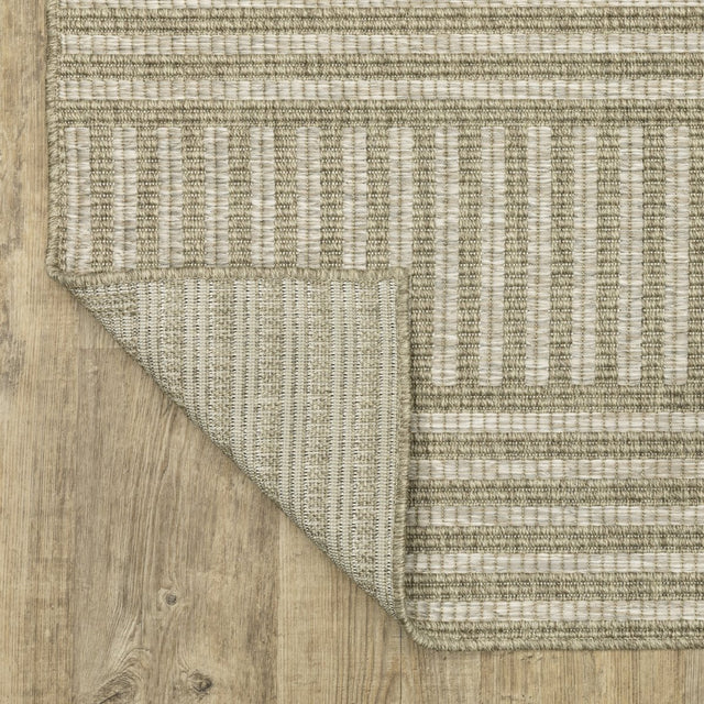 Oriental Weavers Sphinx Tortuga Tr02A Beige/ Black Rug.