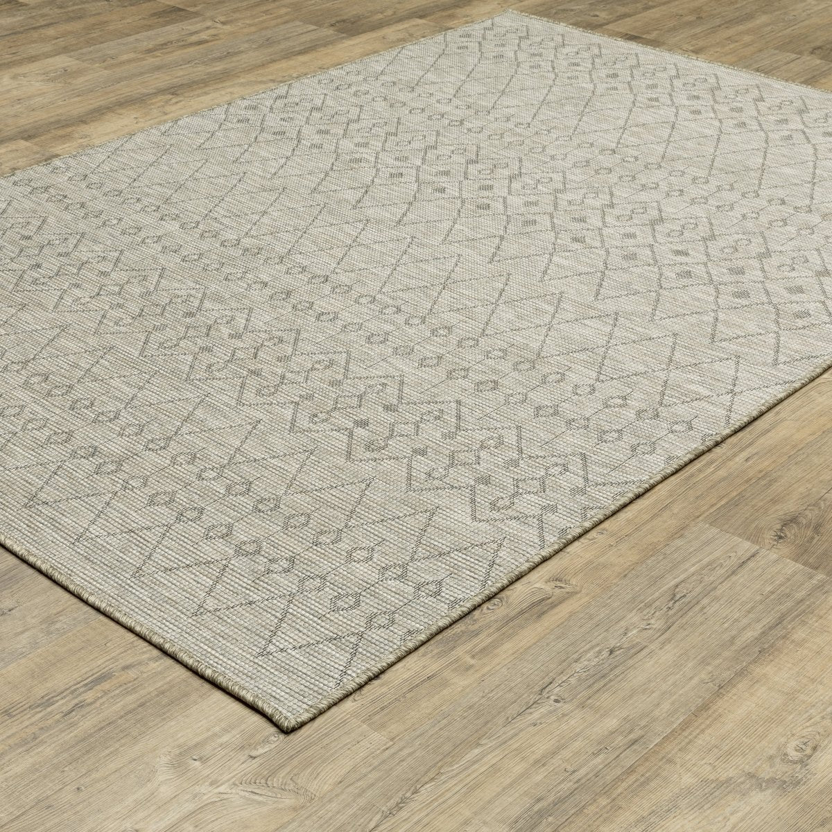 Oriental Weavers Sphinx Tortuga Tr04A Beige/ Black Rug.
