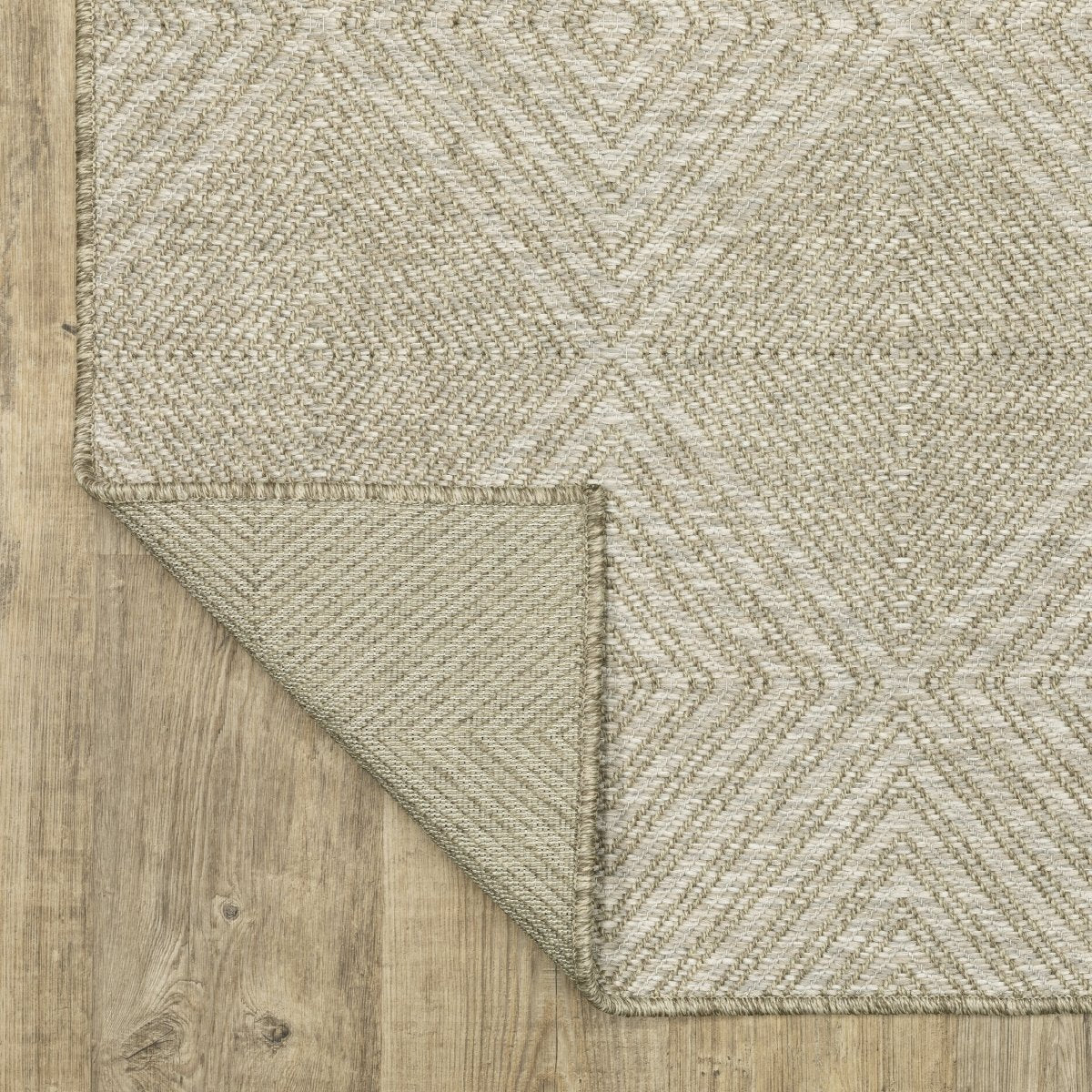 Oriental Weavers Sphinx Tortuga Tr05A Beige/ Beige Rug.
