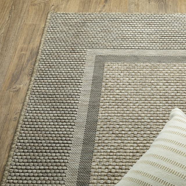 Oriental Weavers Sphinx Tortuga Tr06A Beige/ Black Rug.