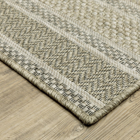 Oriental Weavers Sphinx Tortuga Tr10A Beige/ Black Rug.