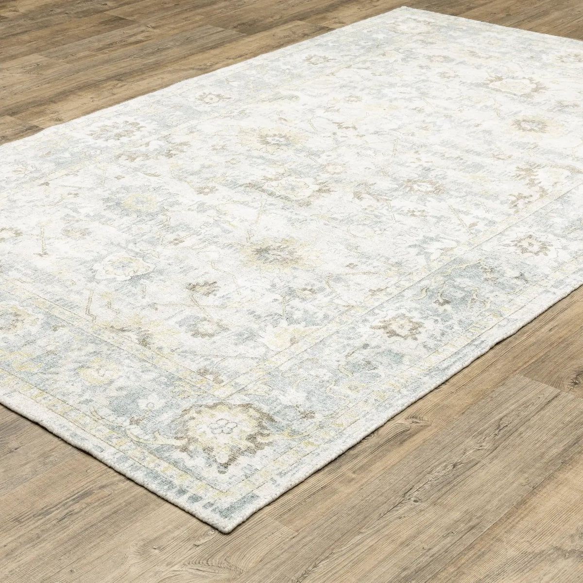 Oriental Weavers Sphinx Windham WIN06 Blue Rugs - angle detail