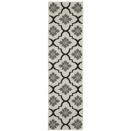 Oriental Weavers Torrey 5562E Beige/ Black Rug.