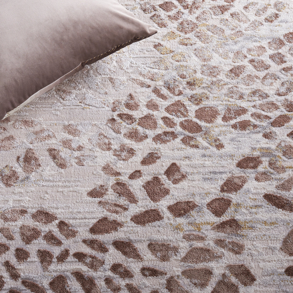 Safavieh Palma Pam308A Beige/Brown Rug.