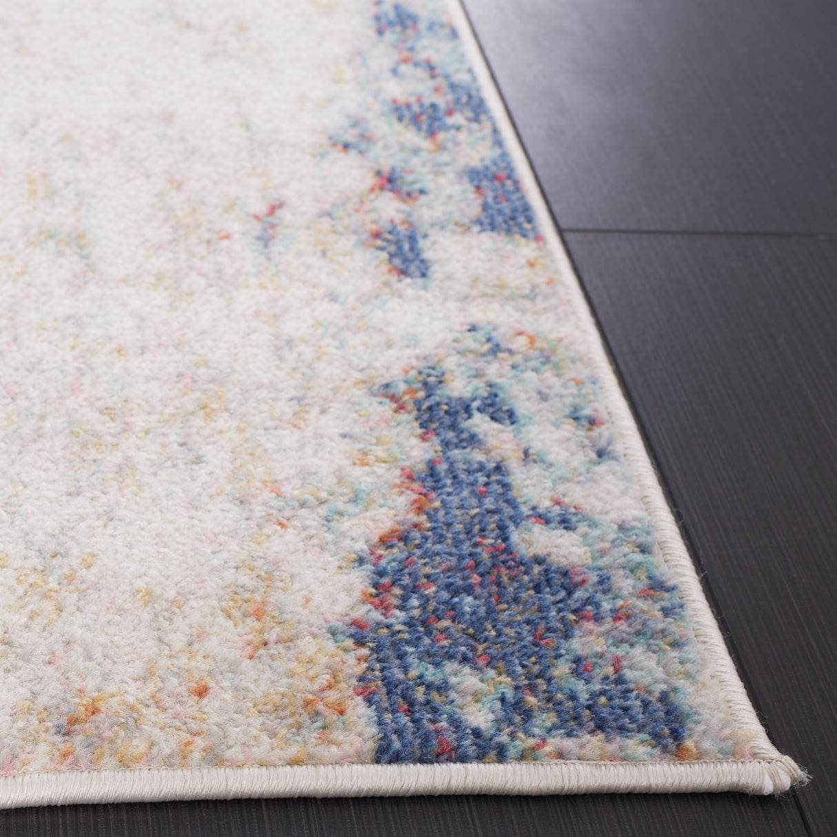 Safavieh Phoenix Phx500A Ivory/Blue Rust Rug.