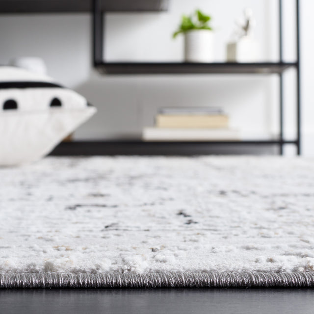Safavieh Parker Prk100G Light Grey/Black Rug.