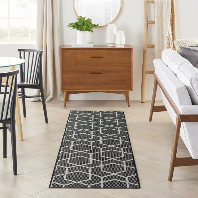 Nourison Horizon Indoor/Outdoor HOZ01 Black Contemporary Area Rugs