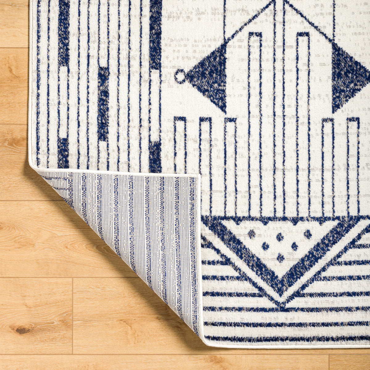 Surya Pisa Pss-2376 Light Gray, Dark Blue, Charcoal, Medium Gray Rug.