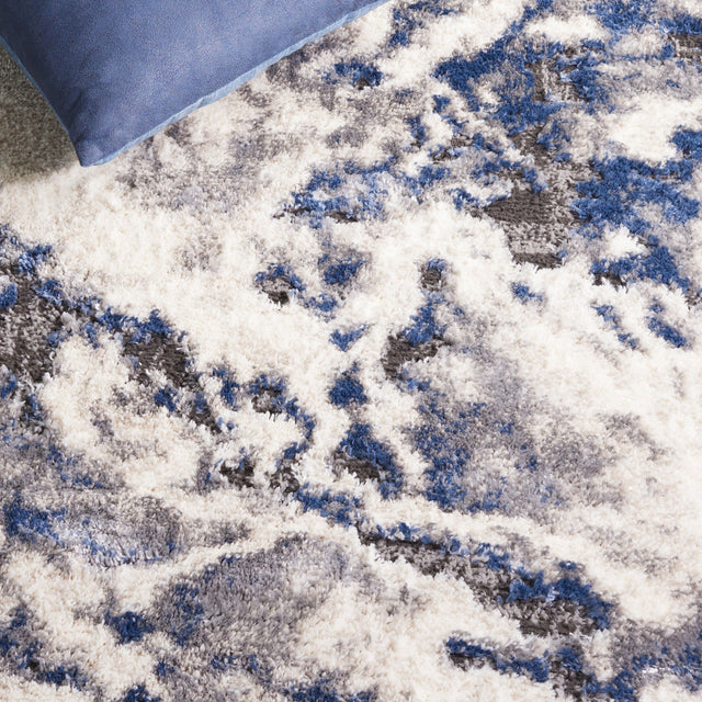 Safavieh Petra Pta104A Ivory/Blue Rug.