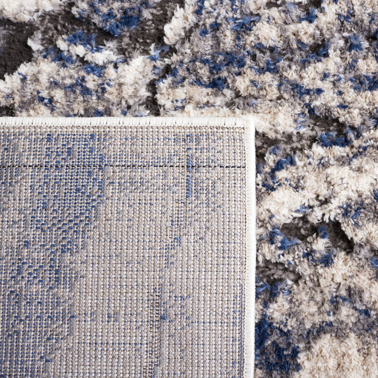Safavieh Petra Pta112A Light Beige/Blue Rug.