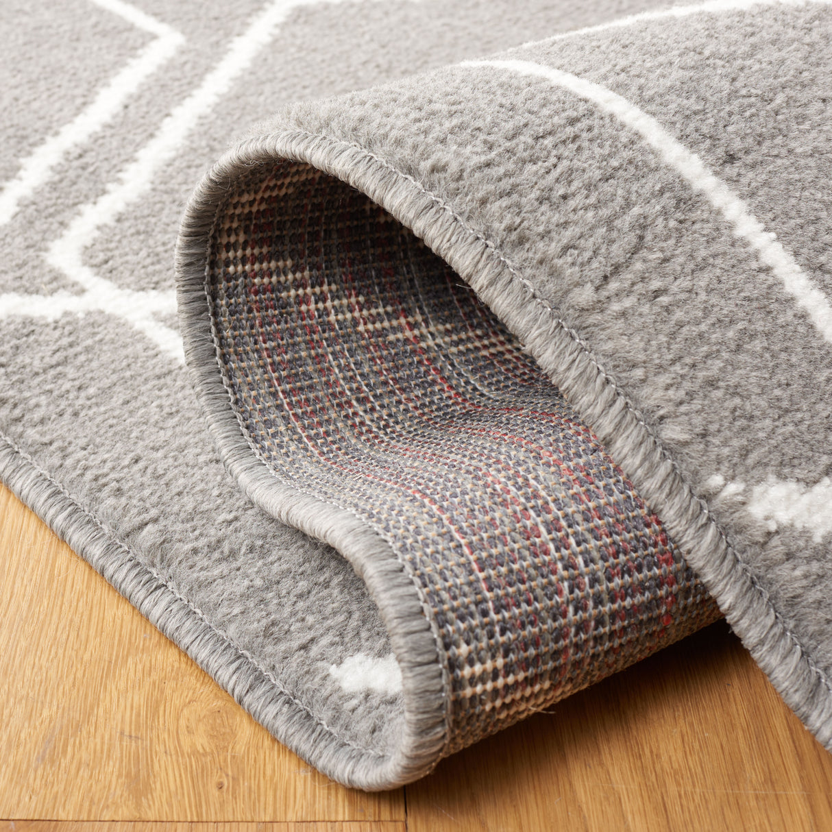 Safavieh Pyramid Pyr211F Grey/Ivory Rug.