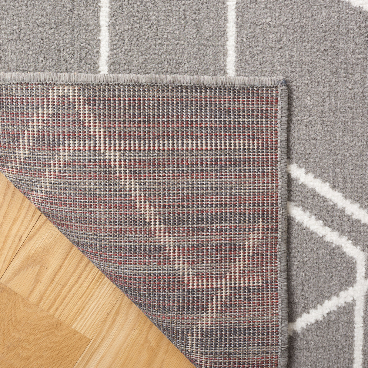 Safavieh Pyramid Pyr211F Grey/Ivory Rug.