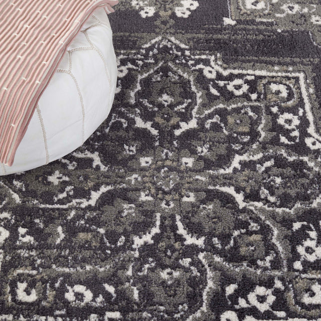 Safavieh Pyramid Pyr214H Charcoal/Ivory Rug.