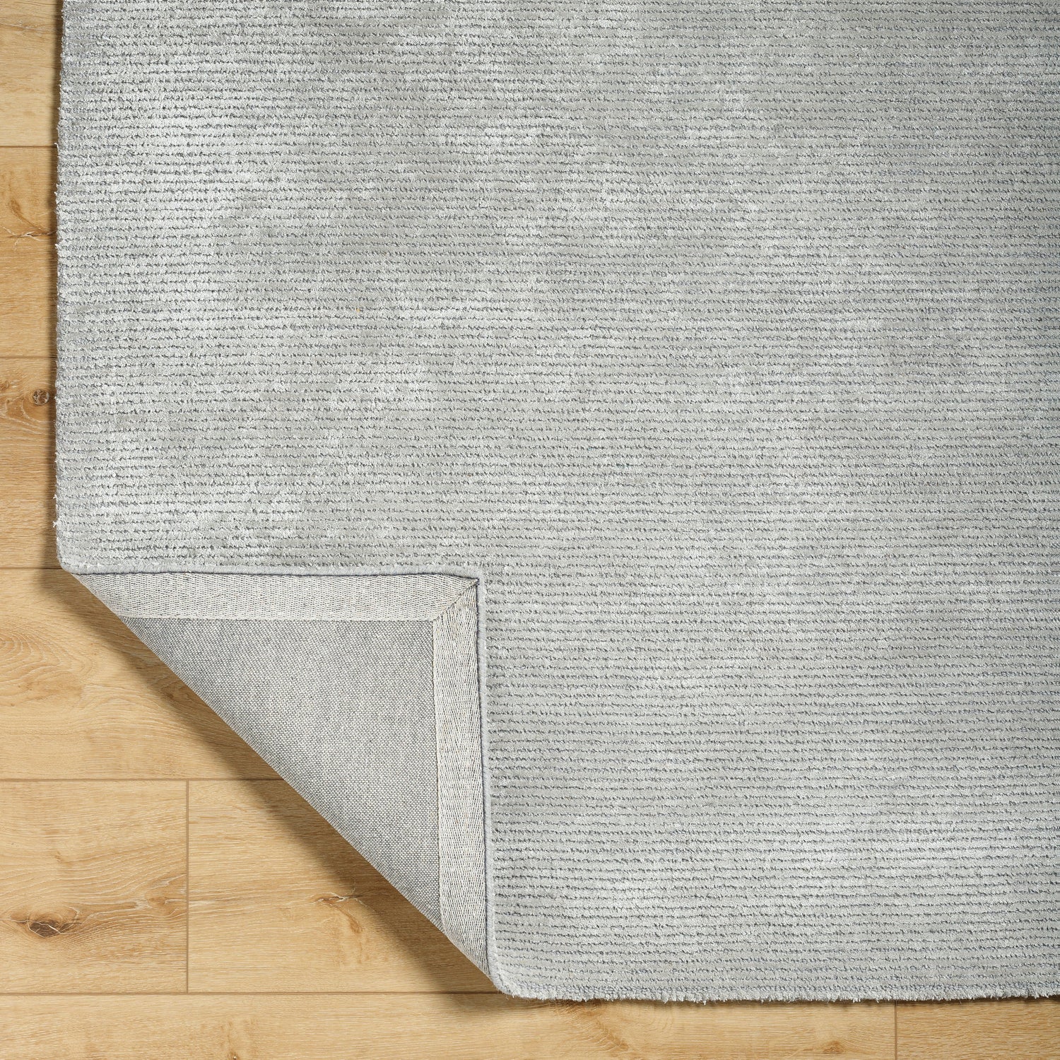 Surya Richmond Rcm-2305 Metallic - Silver, Pale Slate Rug.