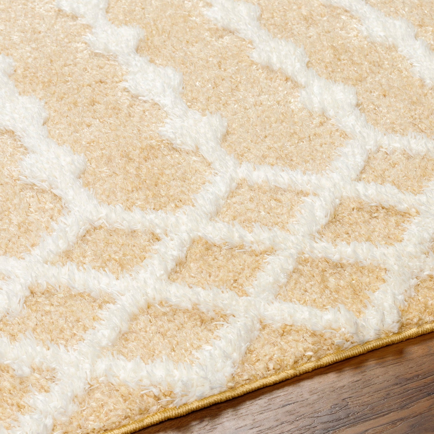 Surya Rodos Rdo-2345 Mustard, White Rug.