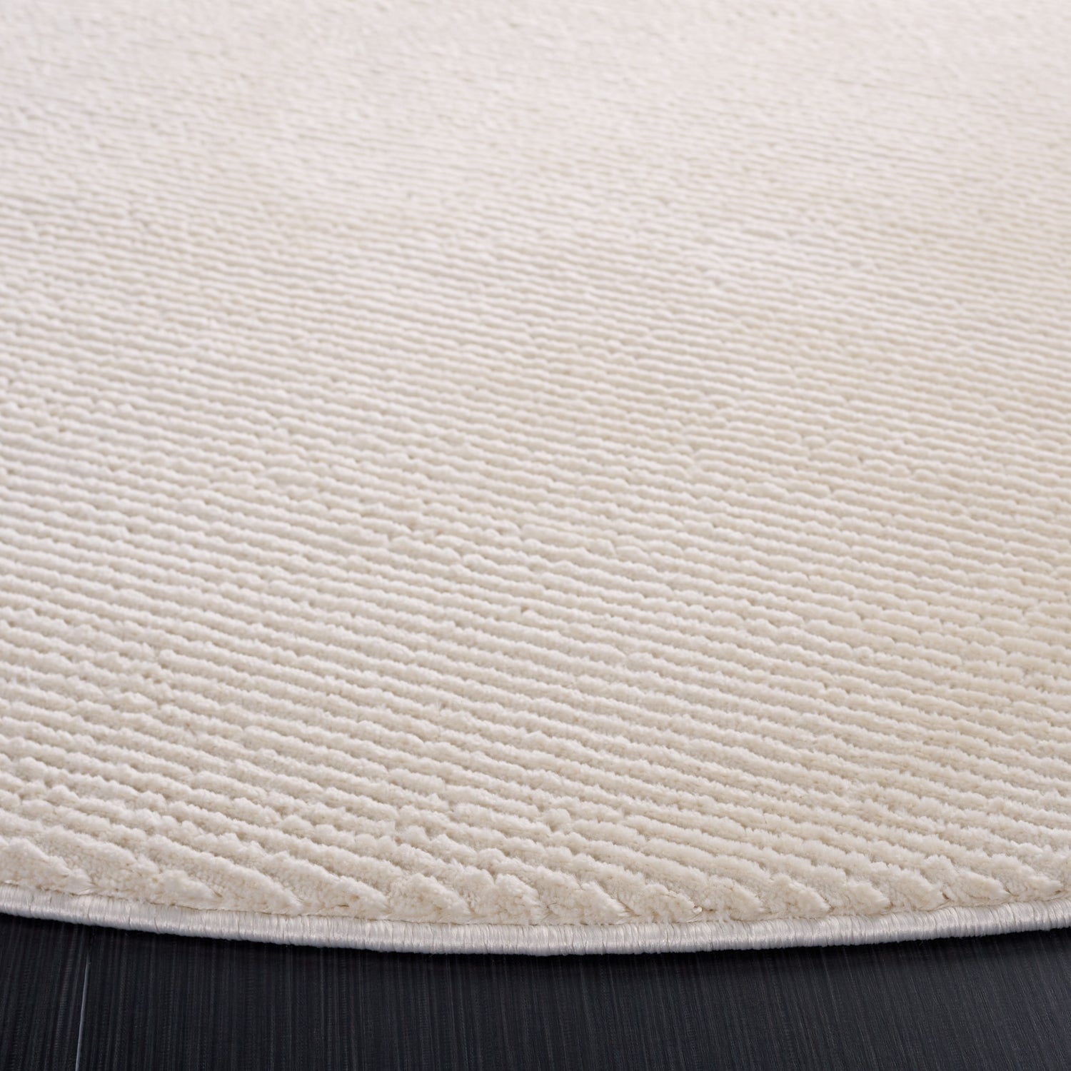 Safavieh Revive Rev102A Ivory Rug.