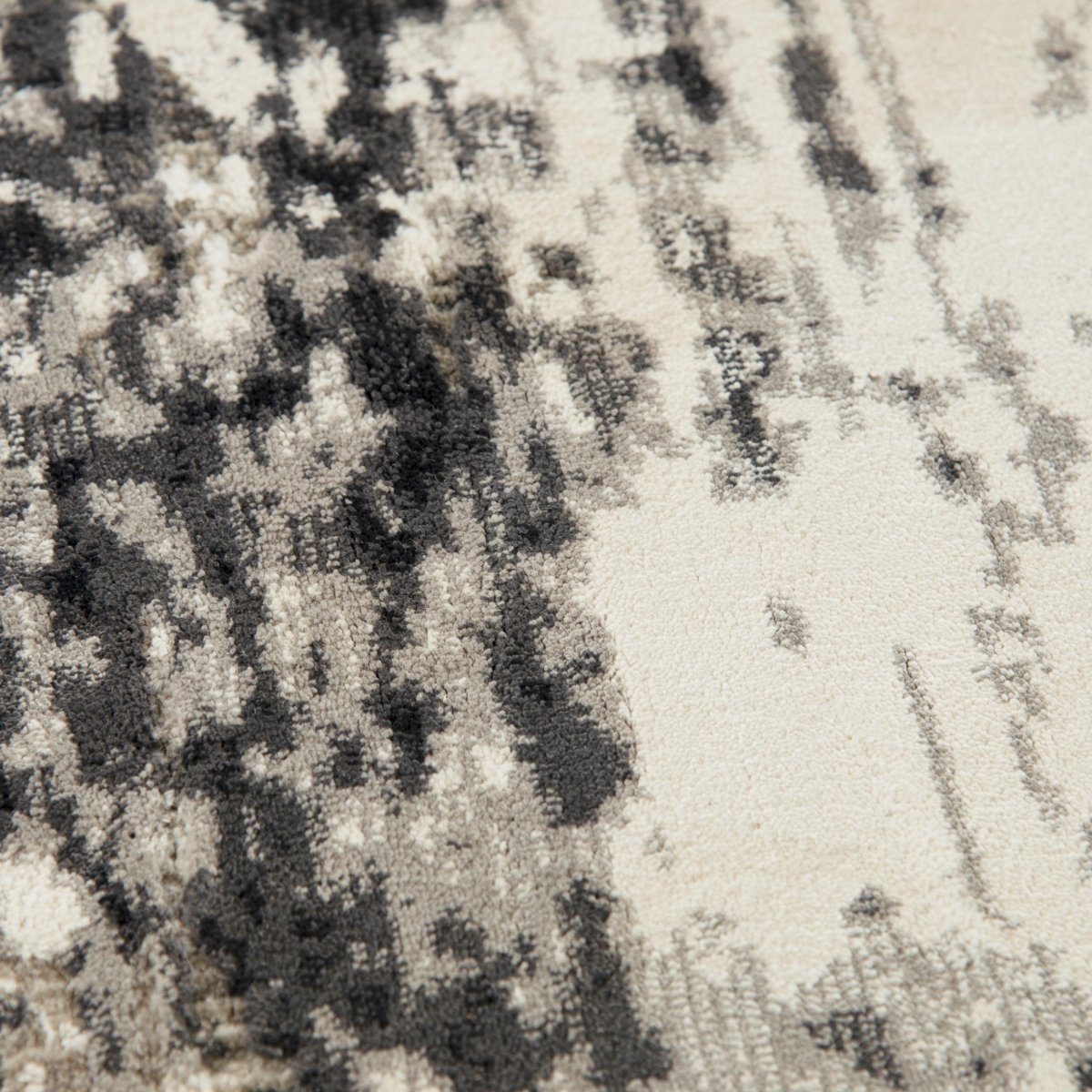 Rizzy Calabria Cla794 Ivory Rug.