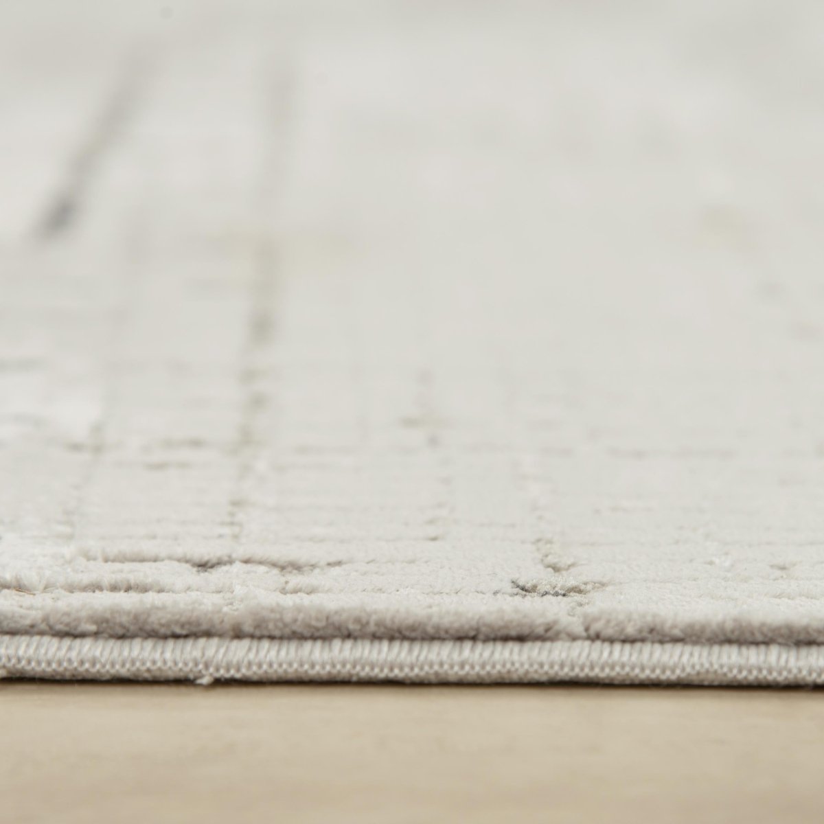 Rizzy Calabria Cla799 Ivory Rug.