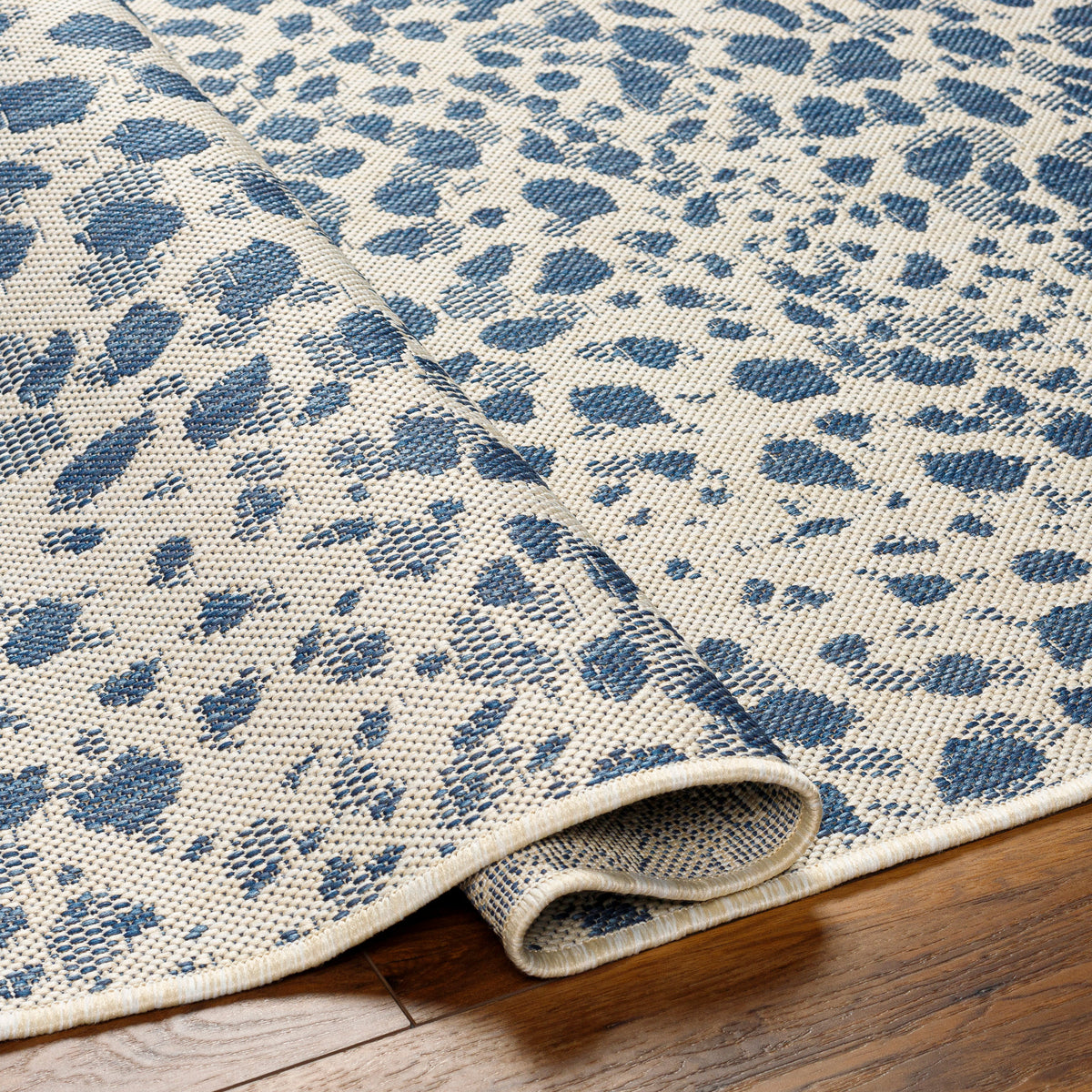 Surya Ravello Rvl-2354 Ivory, Light Beige, Denim, Dark Blue Rug.