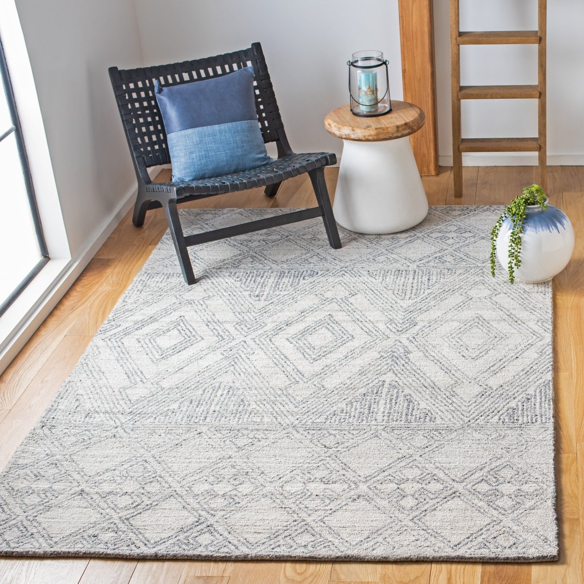 Safavieh Abstract Abt144A Ivory/Grey Rugs.