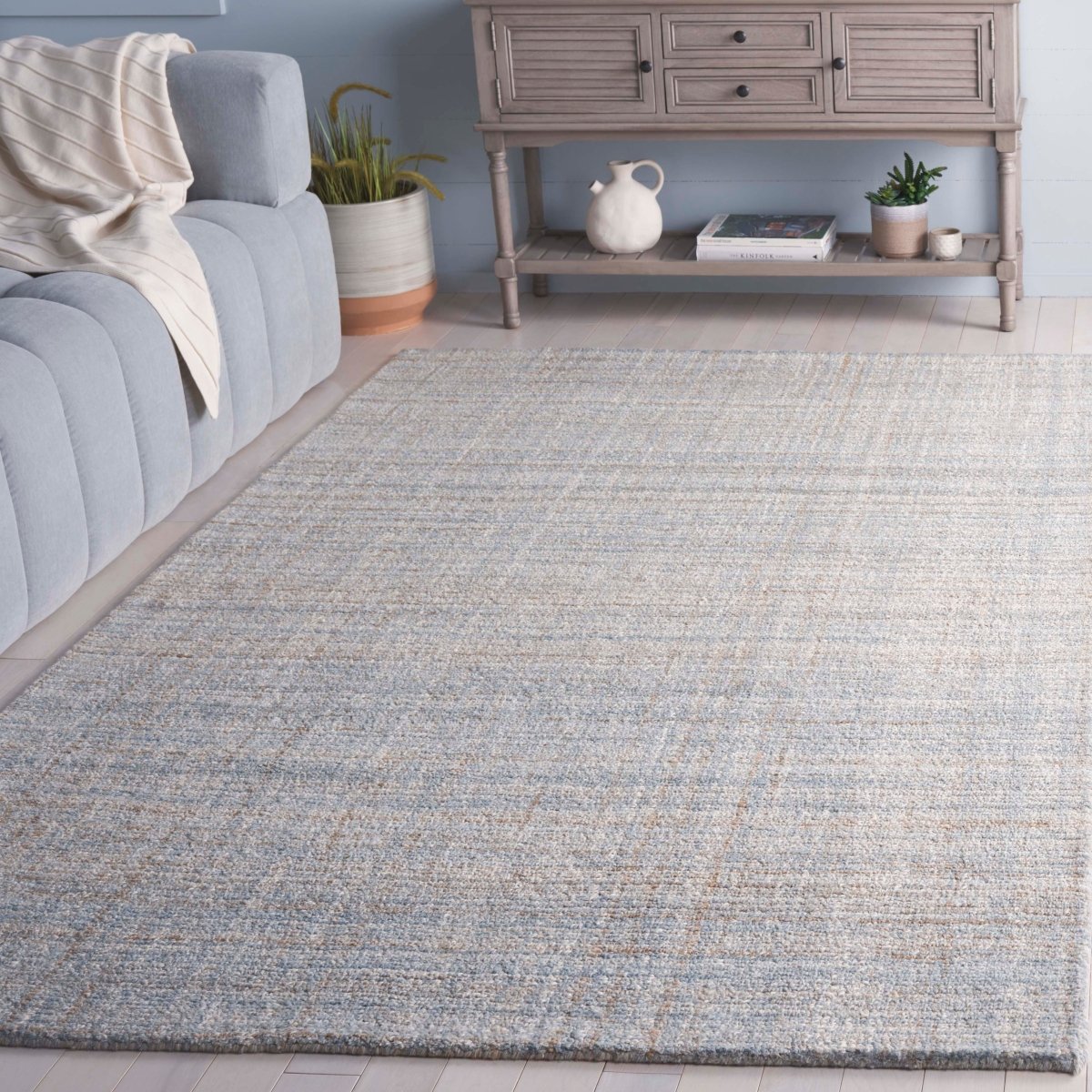 Safavieh Abstract Abt151L Light Blue/Grey Rug.