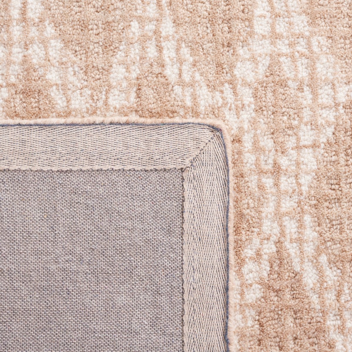 Safavieh Abstract Abt206B Beige/Ivory Rug.