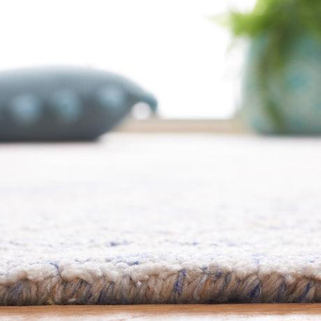Safavieh Abstract Abt212M Blue/Grey Rug.