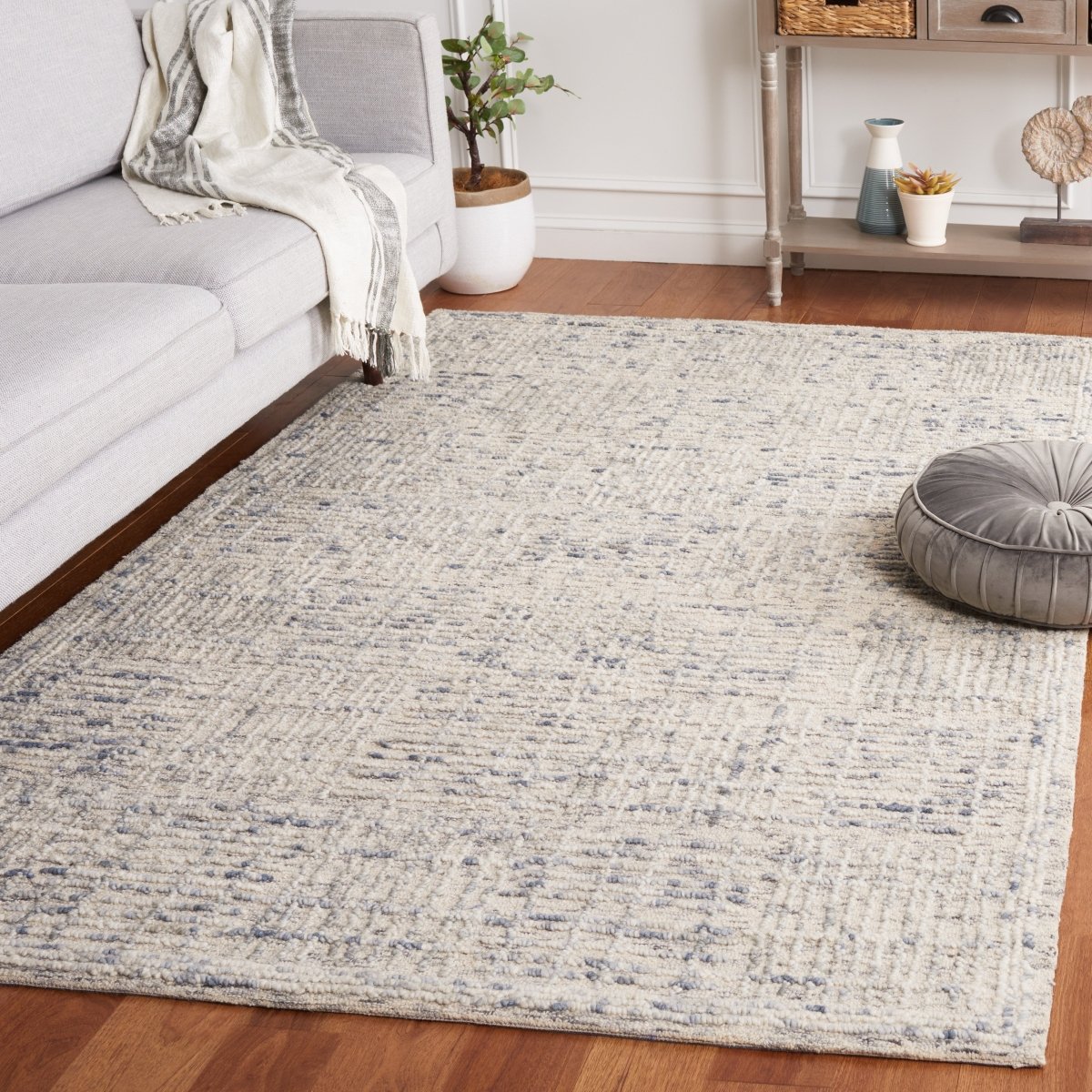 Safavieh Abstract Abt275K Light Blue/Ivory Rug.