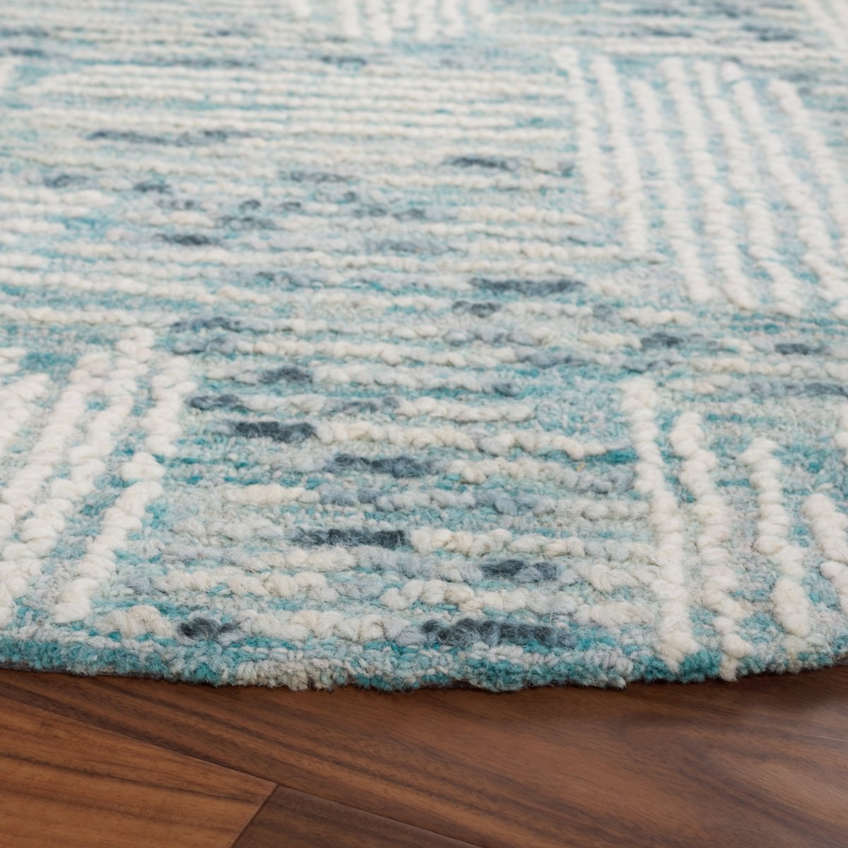 Safavieh Abstract Abt276M Blue/Ivory Rug.