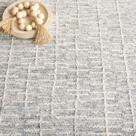 Safavieh Abstract Abt283L Light Blue/Ivory Rug.