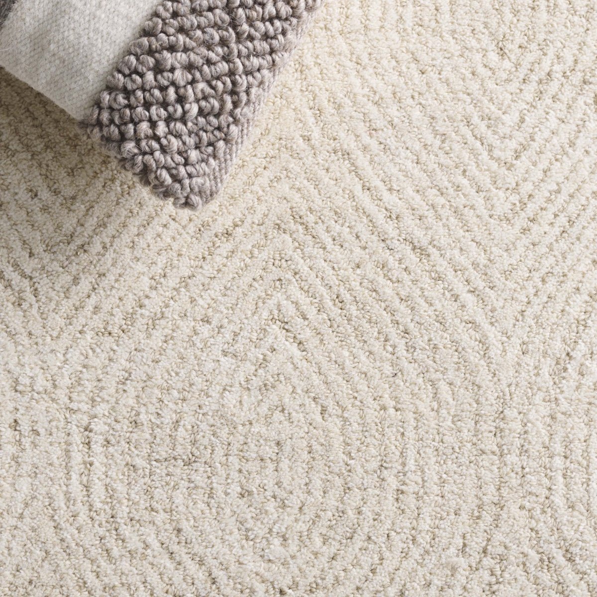Safavieh Abstract Abt340A Ivory/Beige Rug.