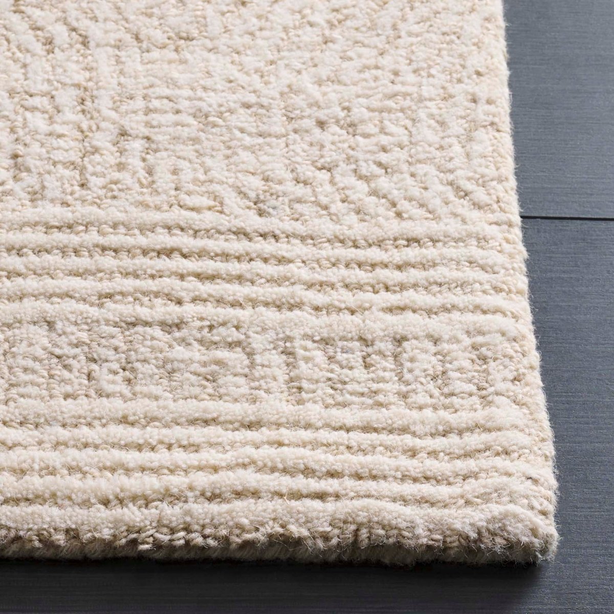 Safavieh Abstract Abt340A Ivory/Beige Rug.