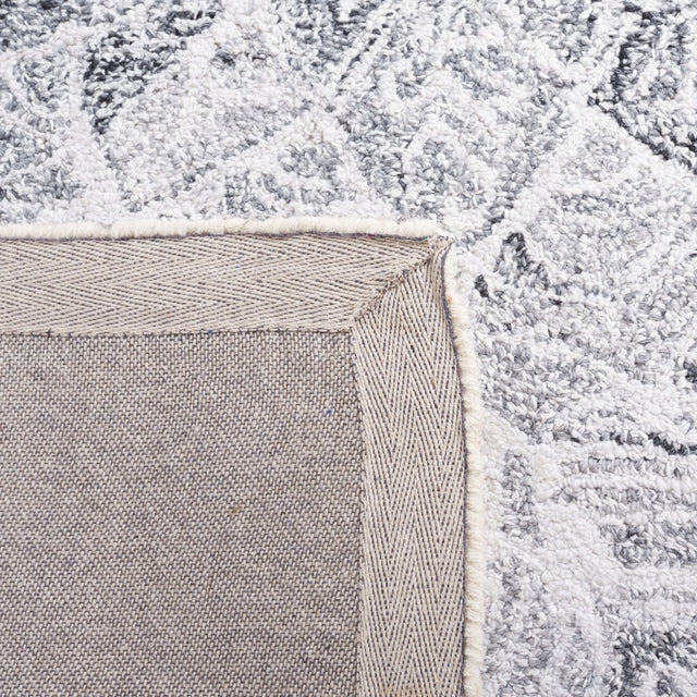 Safavieh Abstract Abt354A Ivory/Light Grey Rug.