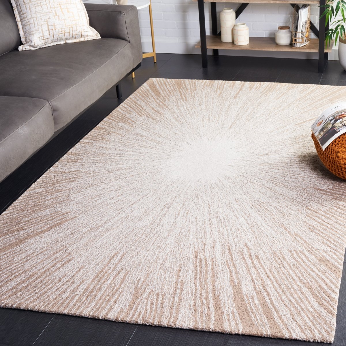 Safavieh Abstract Abt375B Ivory/Dark Beig Rug.