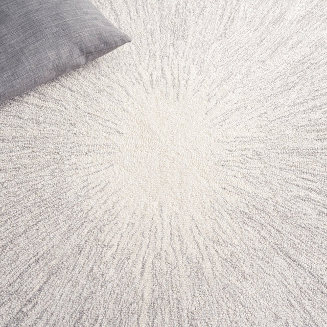 Safavieh Abstract Abt375G Ivory/Silver Rug.