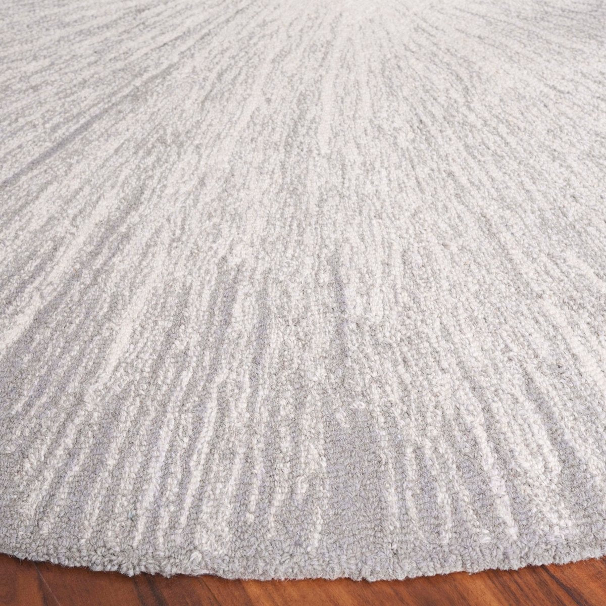 Safavieh Abstract Abt375G Ivory/Silver Rug.