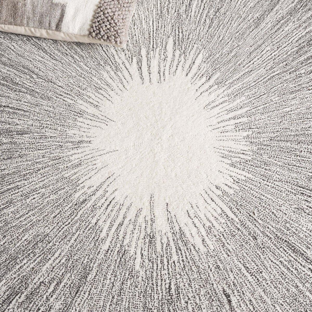 Safavieh Abstract Abt375H Ivory/Charcoal Rug.