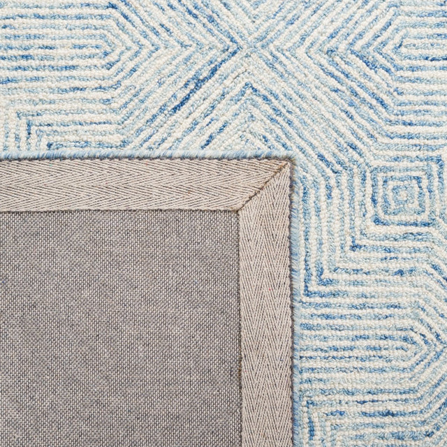 Safavieh Abstract Abt425M Blue/Ivory Rug.