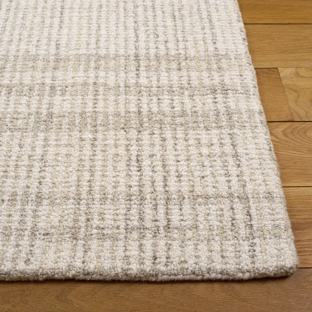 Safavieh Abstract 5'-0" x 8'-0" Rug in Beige / Ivory