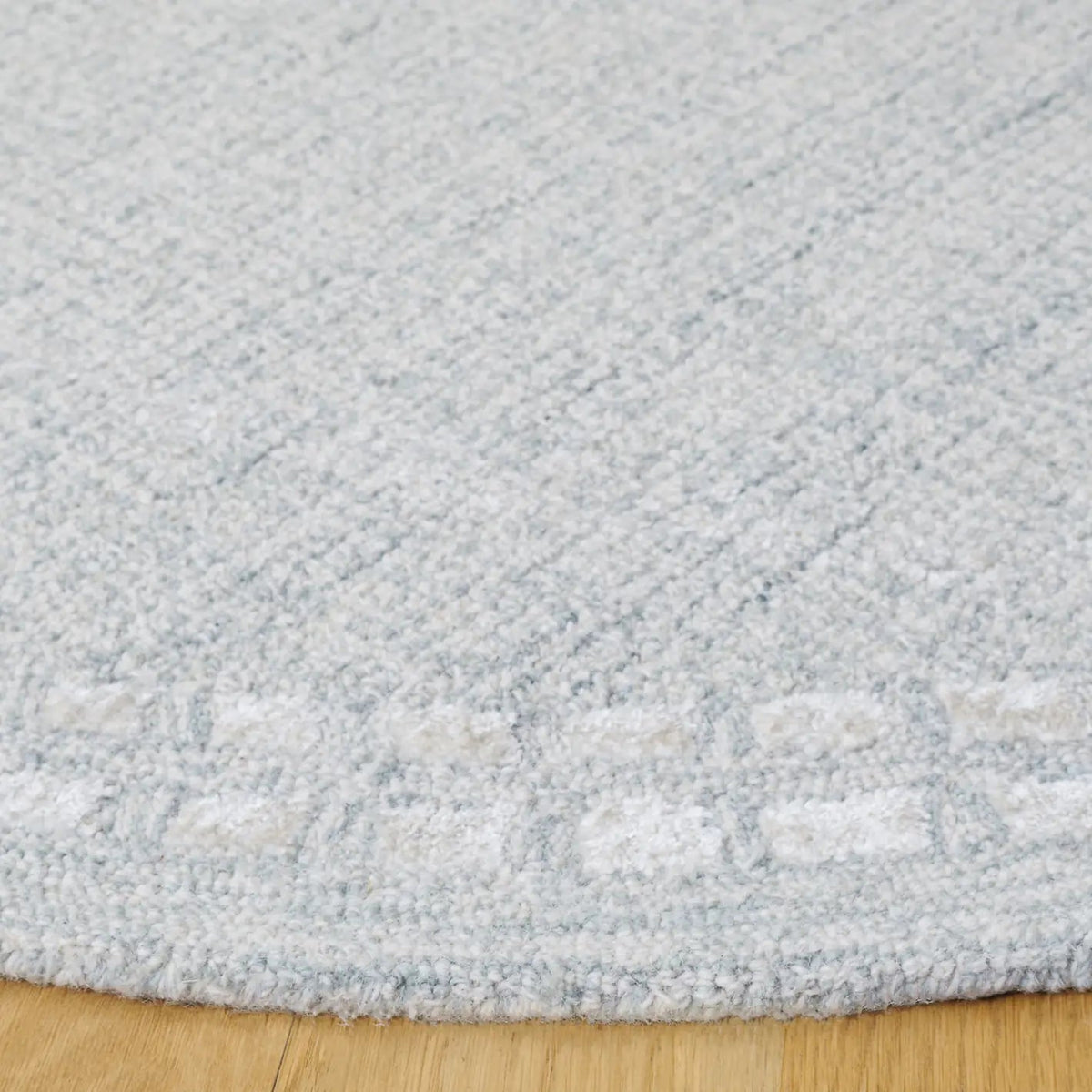 Safavieh Abstract 6'-0" x 6'-0" Rug in Light Grey / Ivory