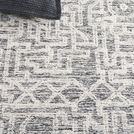 Safavieh Abstract Abt462H Charcoal/Ivory Rug.