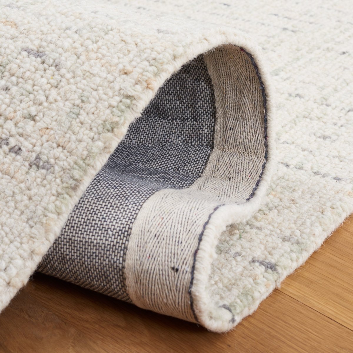 Safavieh Abstract Abt468K Ivory/Light Grey Rug.