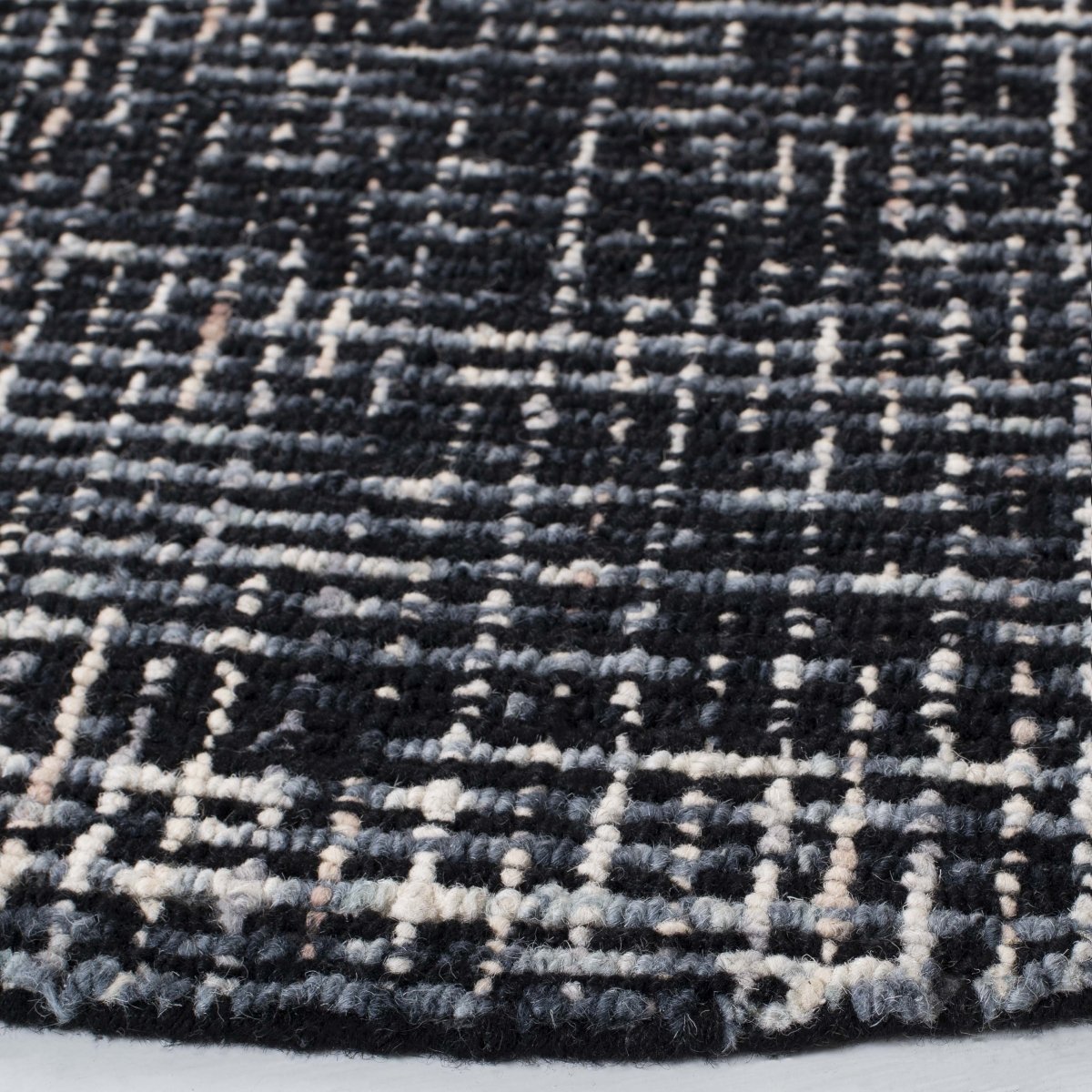 Safavieh Abstract Abt468L Black/Grey Rug.