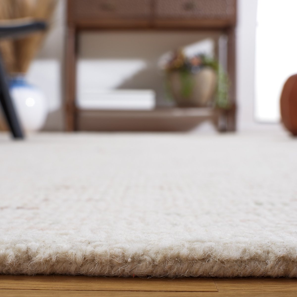 Safavieh Abstract Abt468T Ivory/Brown Rug.